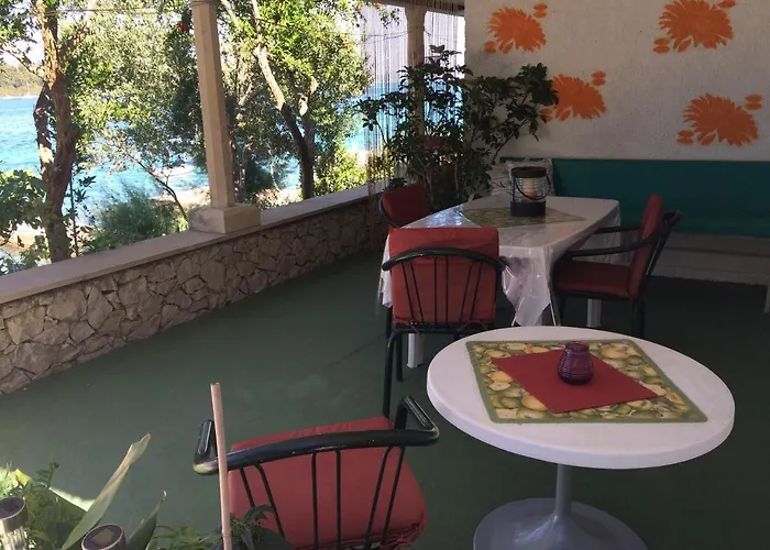 Tomovic Appartement Lumbarda